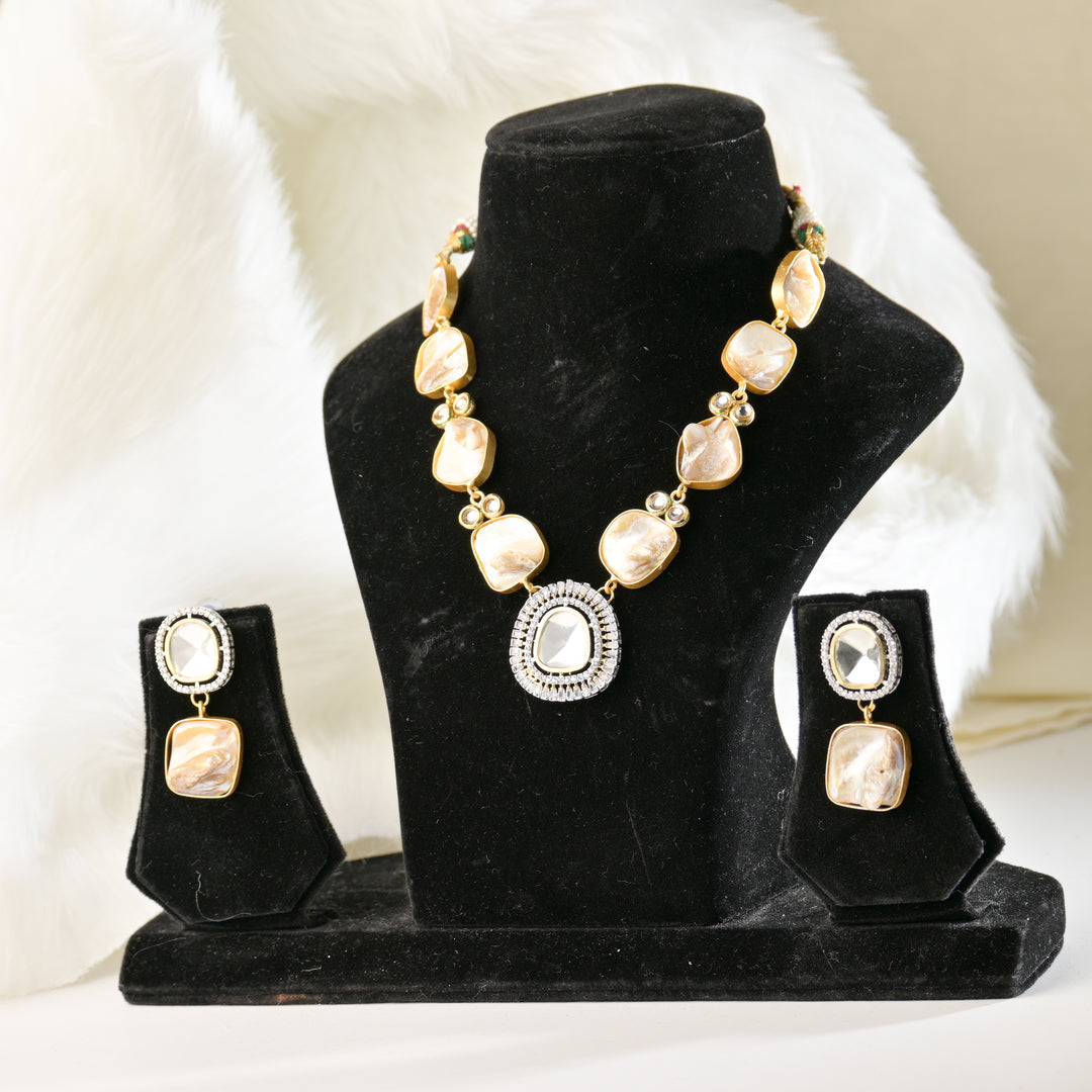 Amalgam Necklace Set
