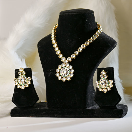 Majesty Brass Necklace Set