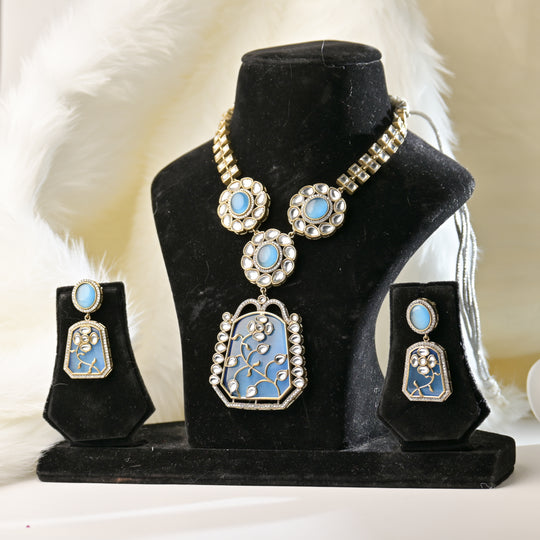 Samalya Stones And Beads Necklace Set