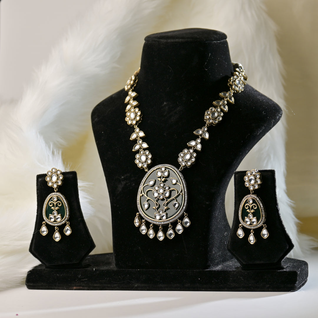 Celestial Flutters Necklace Set