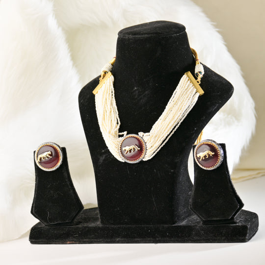 Aakhya Necklace Set