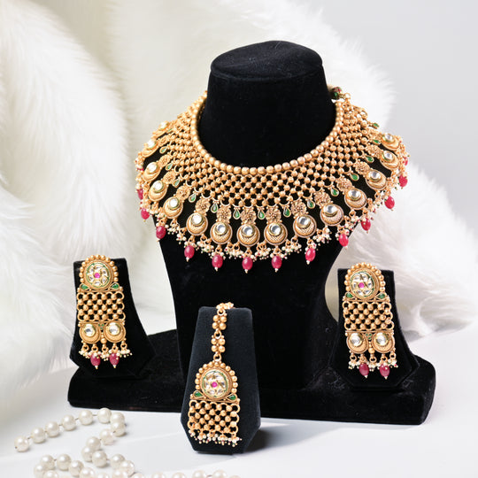 Adrisha Necklace Set