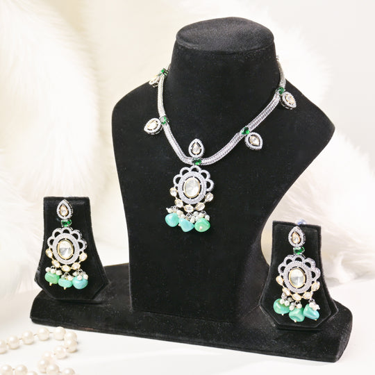 Cluster HeavilyNecklace Set