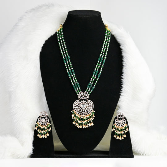 Ameya  Necklace Set