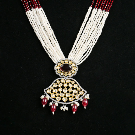 Inayat Necklace Set