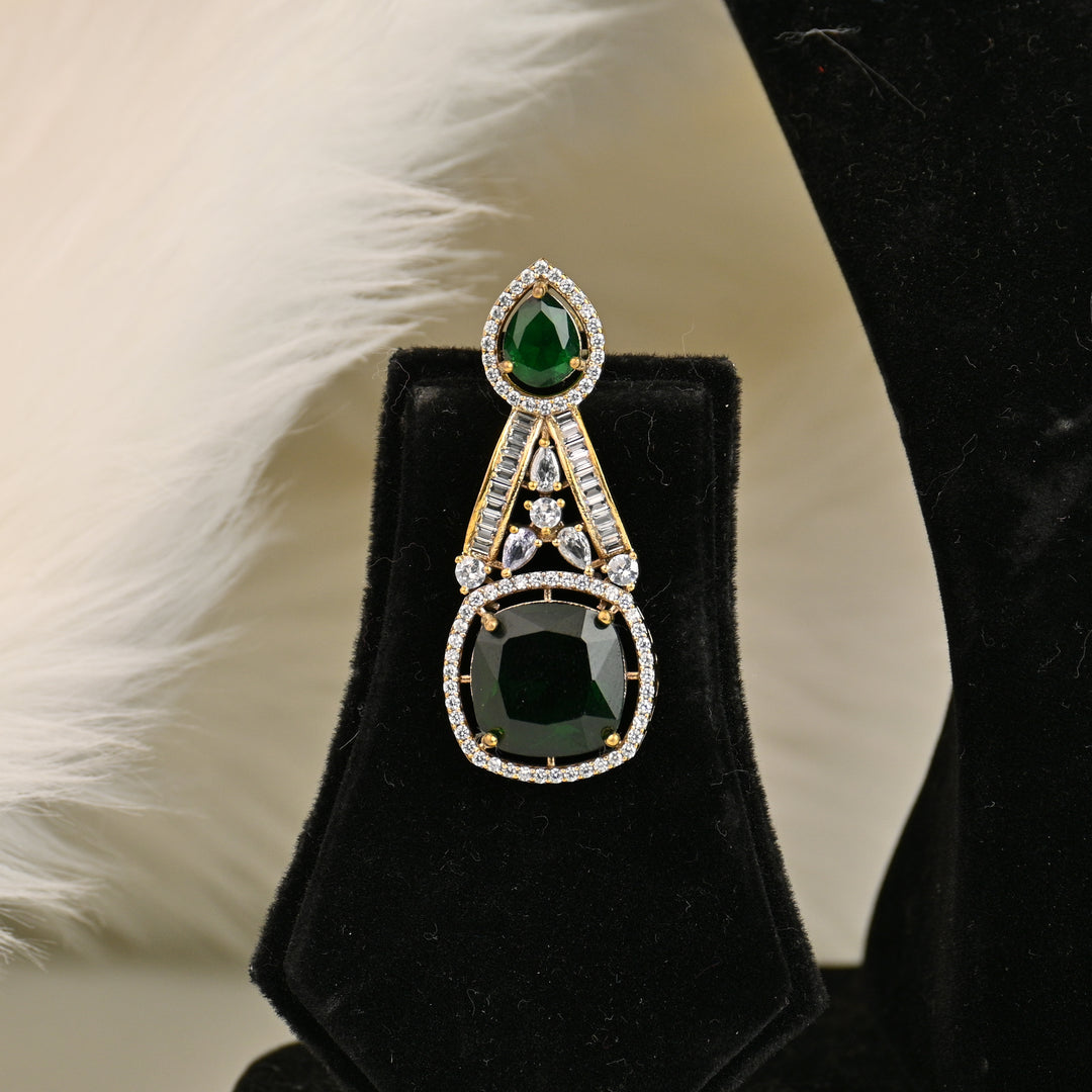 Emerald Choker Necklace Set