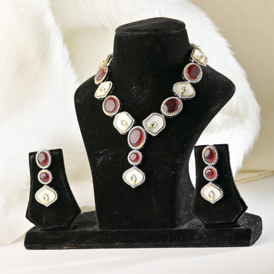 Divine Pearl Necklace