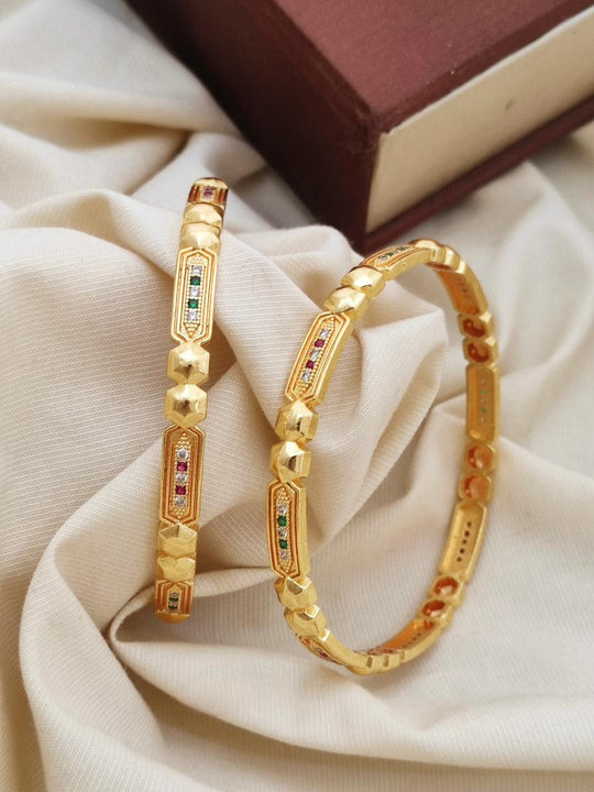 Namrita Bangles (Set of 2)