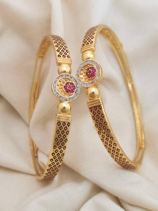 JIvika Bangles (Set of 2)