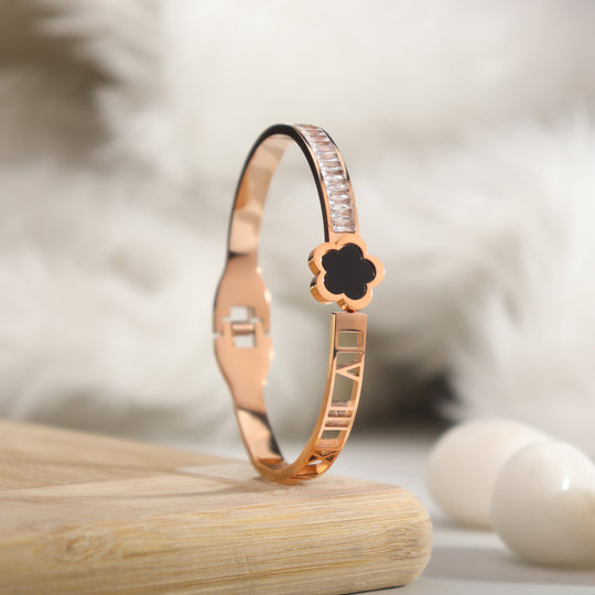Elara Bracelet