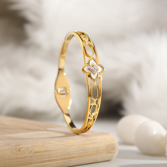 Elysia Bracelet