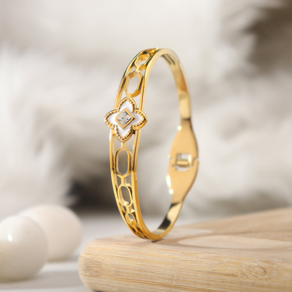 Elysia Bracelet