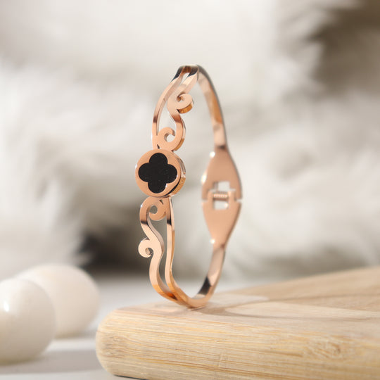 Selene Bracelet