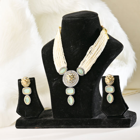 JungleSafari Necklace Set