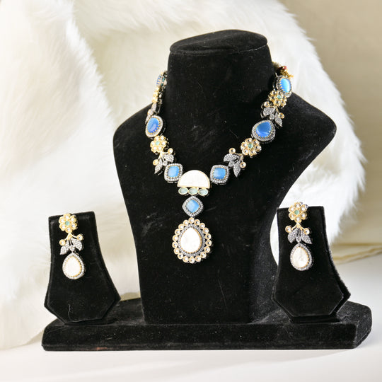 Vintage Inspired Pearl Necklace Set
