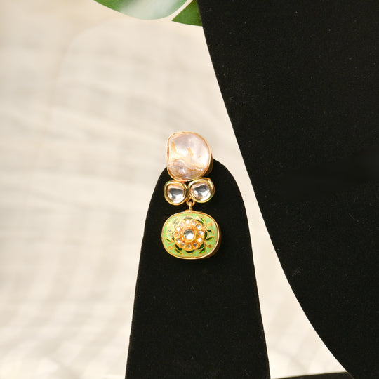 Graceful Pearl Droplet Necklace Set