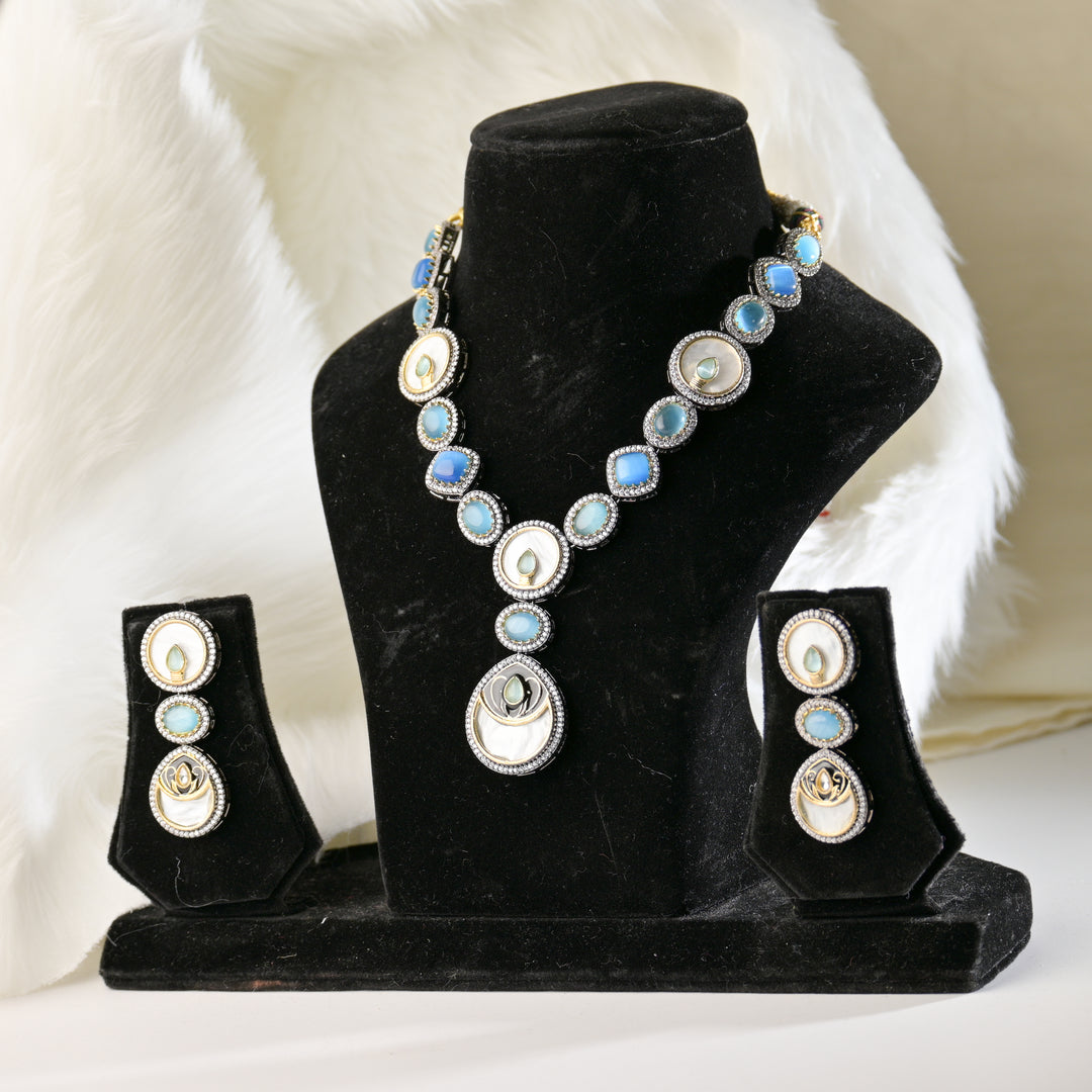 Monalisa  Necklace Set