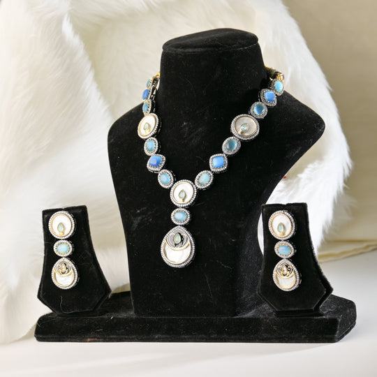 Monalisa  Necklace Set