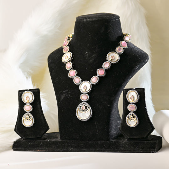 Monalisa  Necklace Set