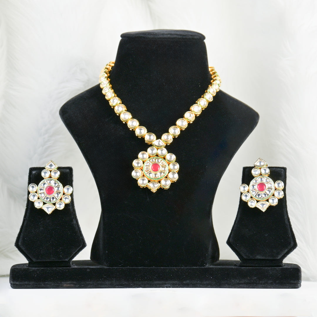 Majesty Brass Necklace Set