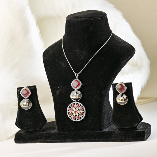 Ocean Odyssey Necklace Set